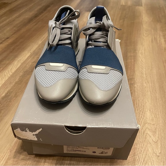 Balenciaga Race Runner Trainer - Picture 6 of 6